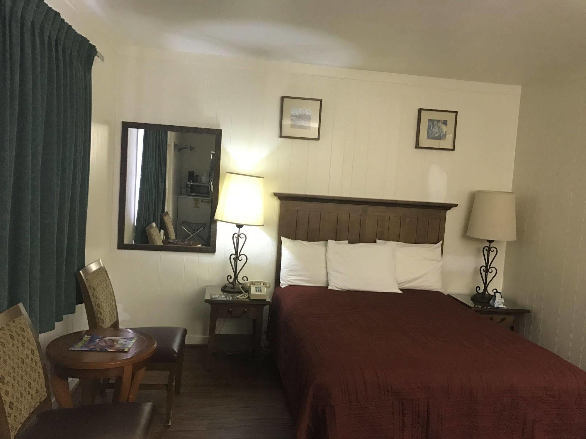 Canyonlands Motor Inn Monticello Exterior foto